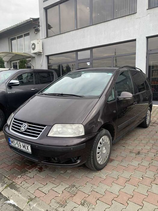 Autoturism Volkswagen Sharan 2.0 Tdi