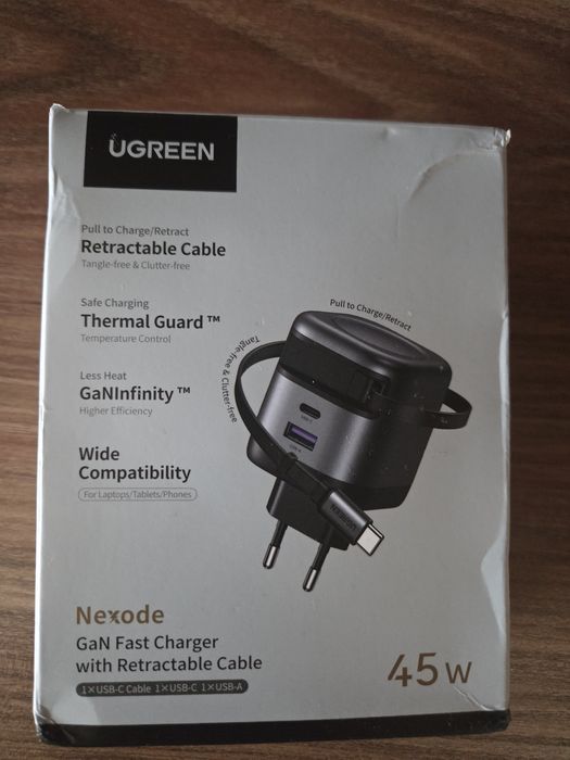Бързо зарядно UGREEN 45W GaN
