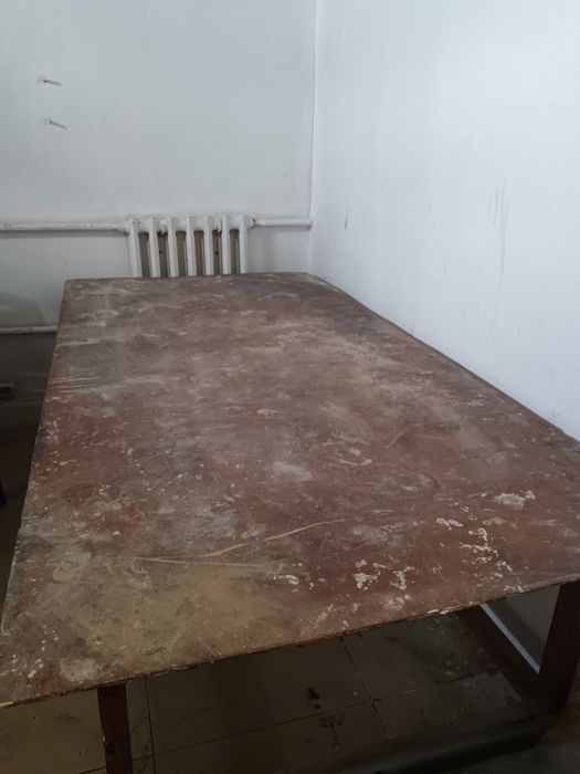 Продам миксер 30л,жарочные печи, тестом, столы.