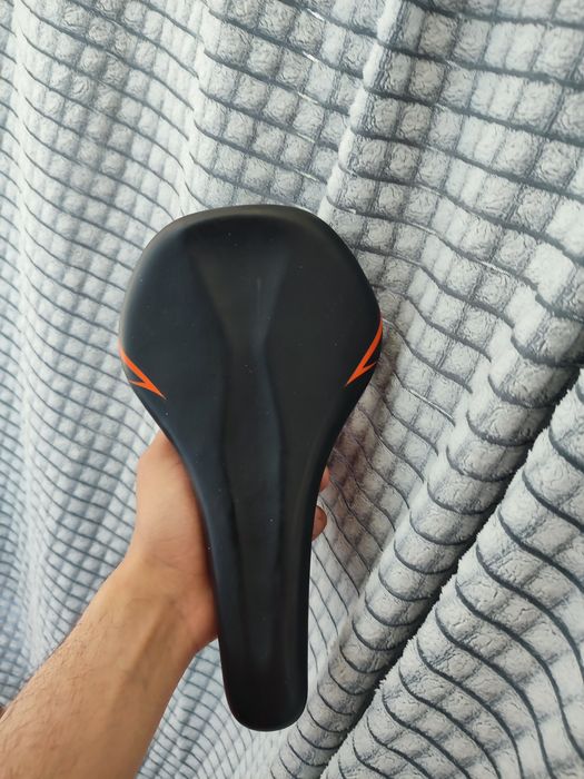 Продам велосипедные седла