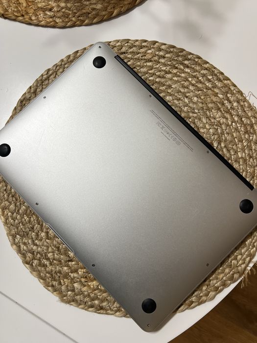 MacBook Air 13” (Mid 2011)