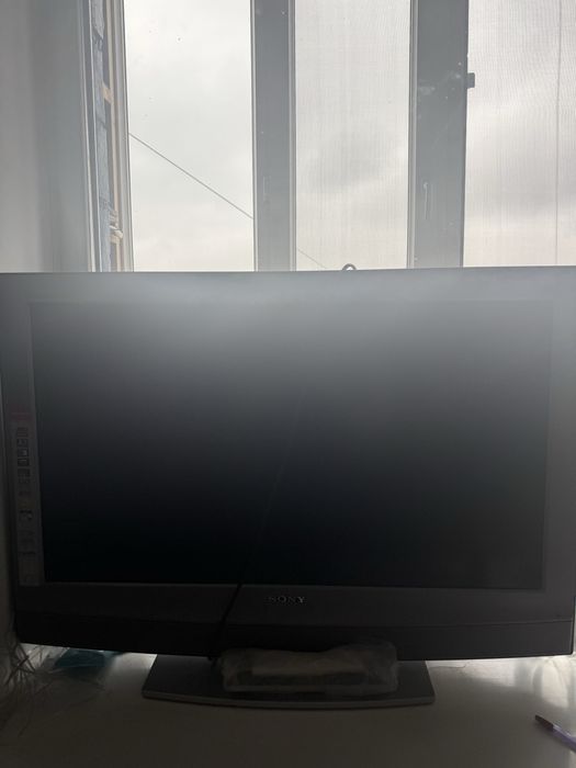 Продам телевизор SONY