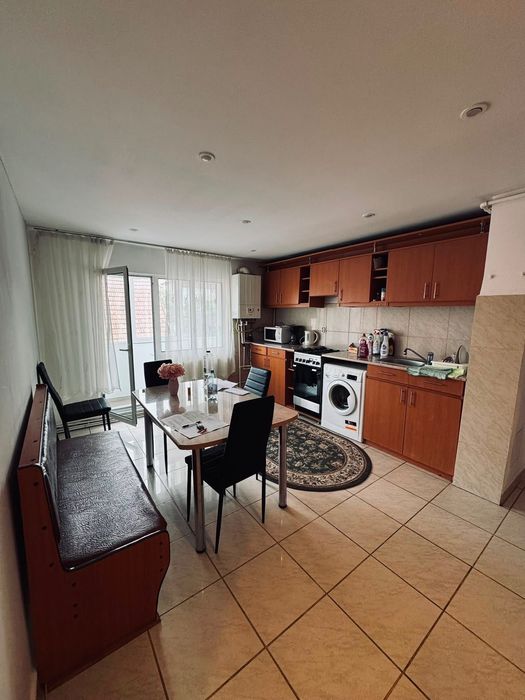 Apartament 2 camere | decomandat | etaj 2 | strada Rodnei