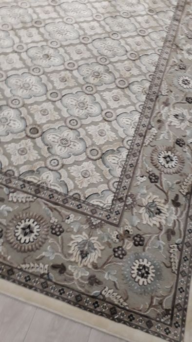 Продам ковер натуральный гобелен+шерсть 3,8×2,5метра б.у.