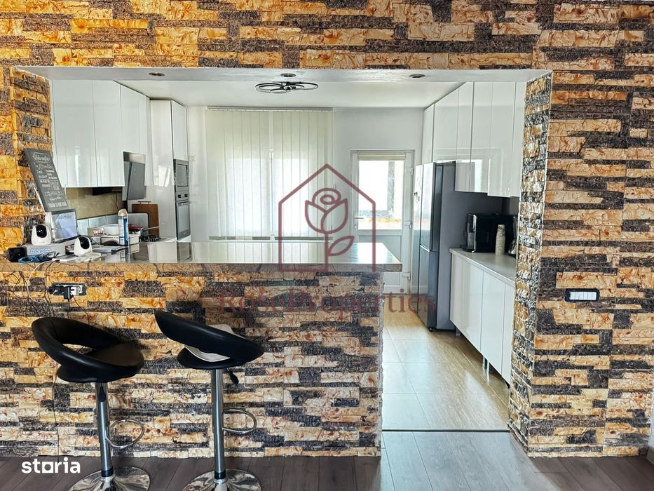 Casa / Vila P+1+M - Eficienta Energetic - Siminoc