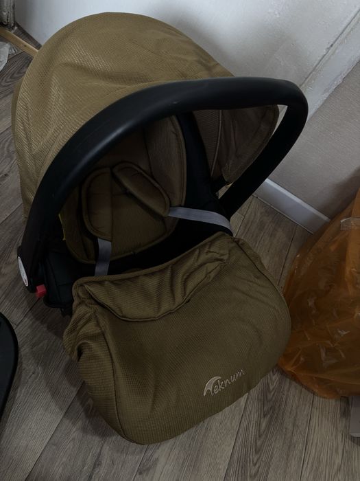 Детская коляска Teknum