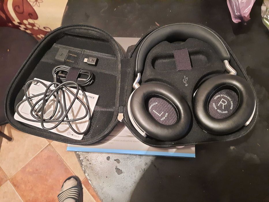 Слушалки Sennheiser HDB 630