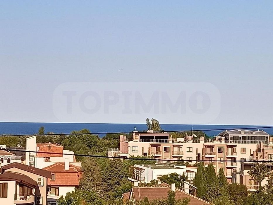 Продава се Двустаен апартамент в к.к. Св.Св. Константин и Елена - 65 кв.м за 2293 €/кв.м - Снимка #4