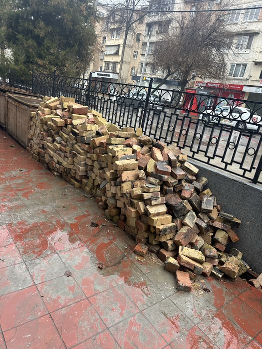 Продаются Кирпичи