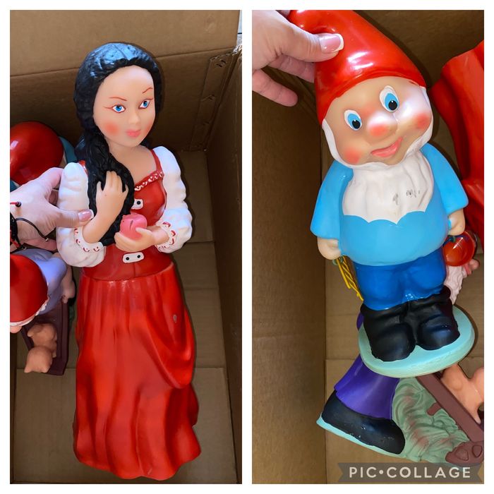 Alba ca zapada si cei 7 pitici