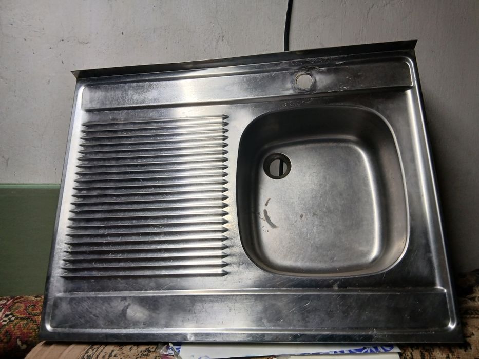 Продам раковины кухонные