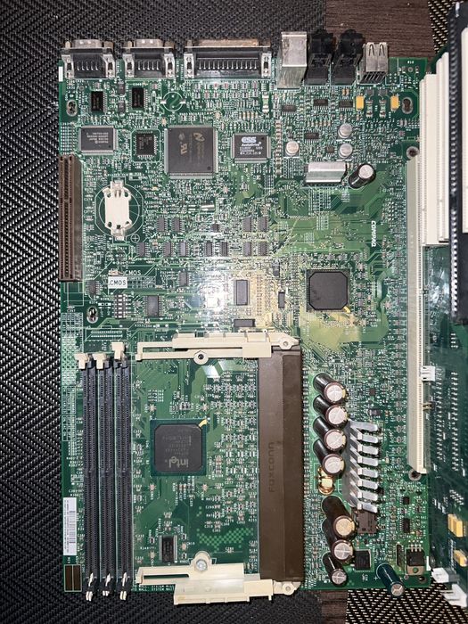 Placa de baza defecta Compaq DeskPro EN Series cpu slot1