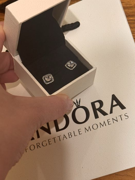 Pandora обеци Пандора