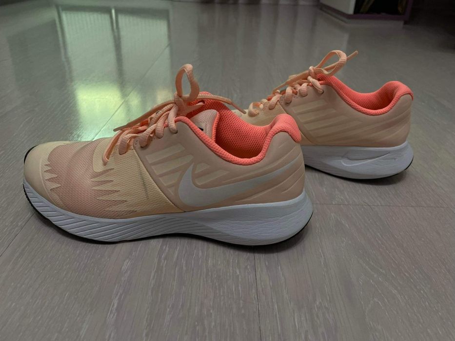 Nike оригинални маратонки