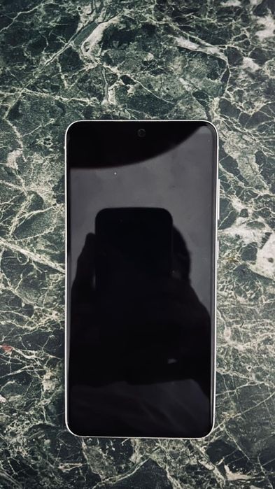 Самсунг S 21 fe 5G 128 гб