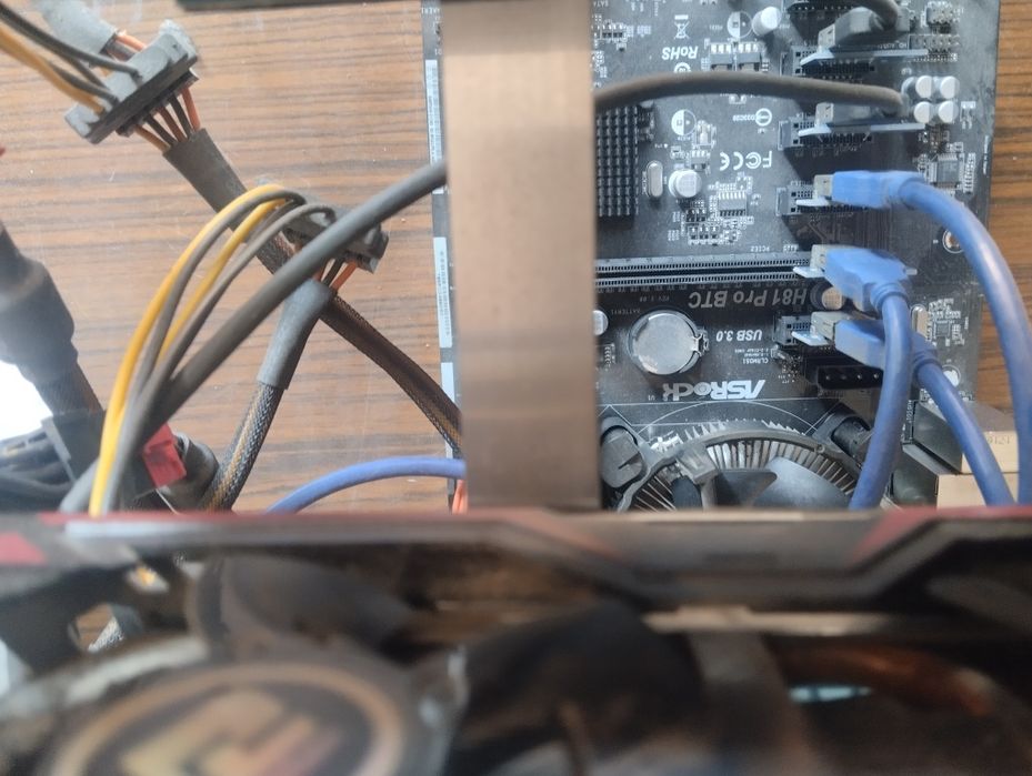 Продавам майнинг риг