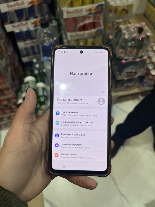 Самсунг а51 в хорошем состояние