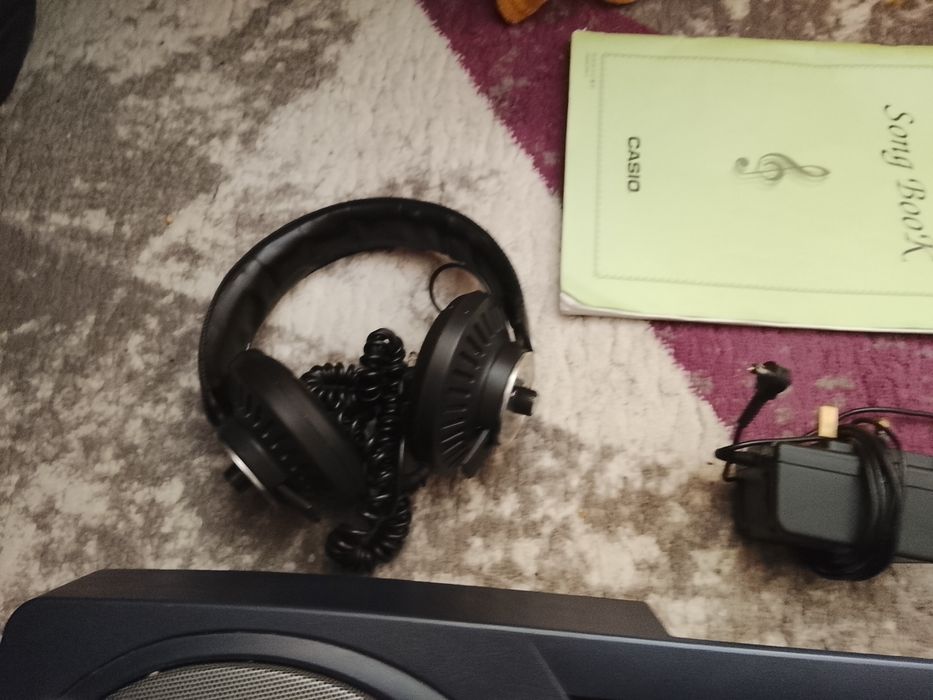 Orga Casio LK-50 impecabila și perfect funcțional  negociabil