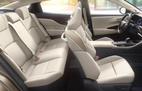 Toyota Crown hybrid 2024