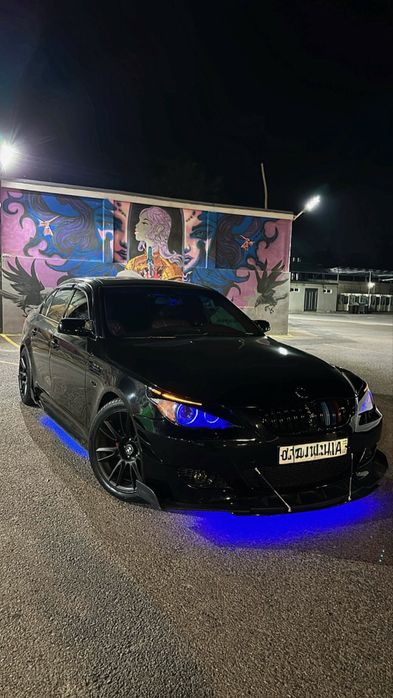 Продаётся рестайл BMW e60 530i полный тюнинг салона под заказ