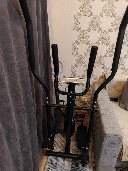 Продам эллиптический тренажёр