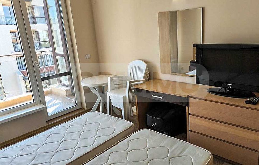 Двустаен апартамент до брега на морето в град Обзор