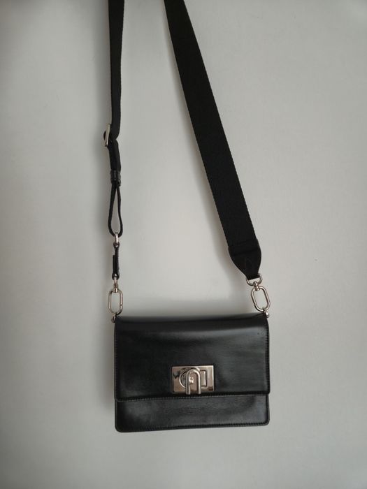 Geanta Furla neagra