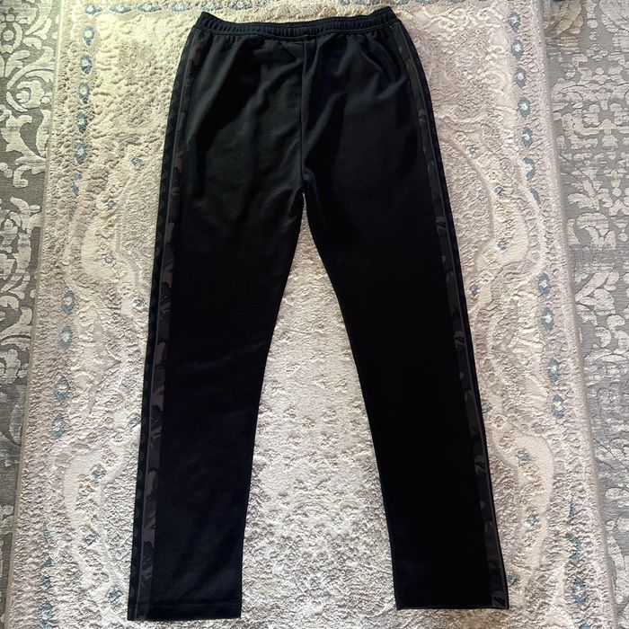 Штаны Fred Perry Camo Print Track Pant