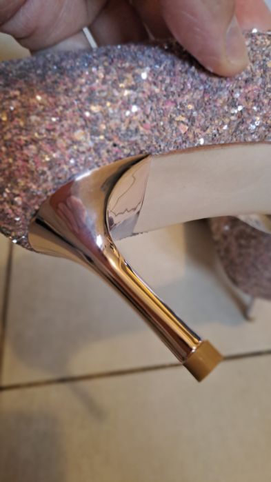 Чисто нови дамски обувки JIMMY CHOO