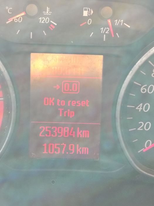 Vând Ford mondeo 1.5 Diesel 115 CP
Mașina mecanic funcționează perfect