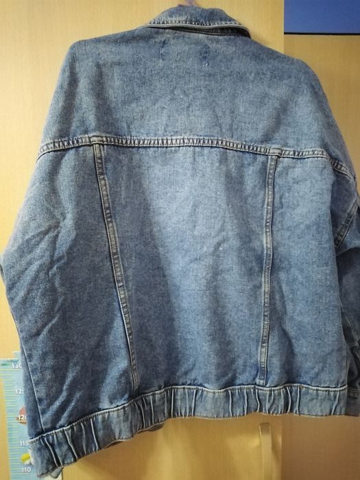 Джинсовая куртка stradivarius