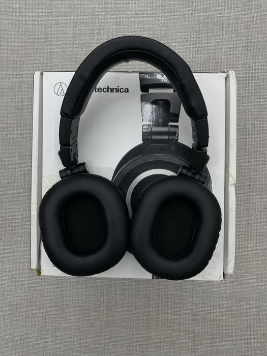 Продам оригинальные Наушники от ATH-m50x