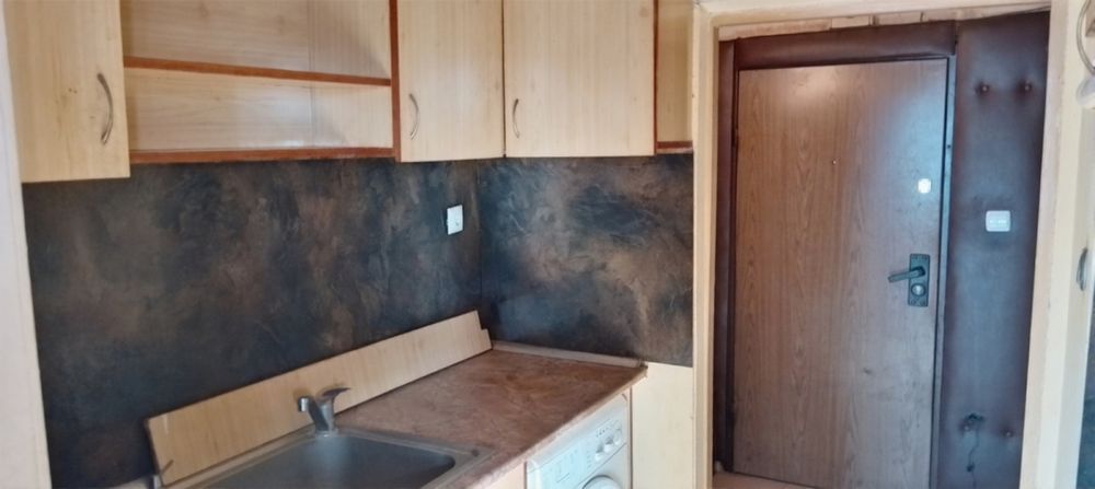 Двустаен апартамент в кв. Тракия, на ТОП локация - до к-с Олимпия