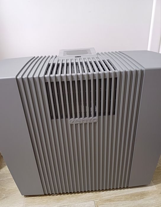 Purificator aer cu umidificator Venta AH902