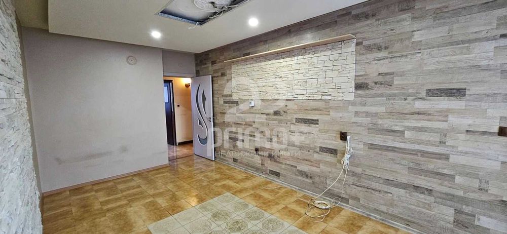 Продава се Двустаен апартамент в Велико Търново, Колю Фичето - 62 кв.м за 864 €/кв.м - Снимка #1