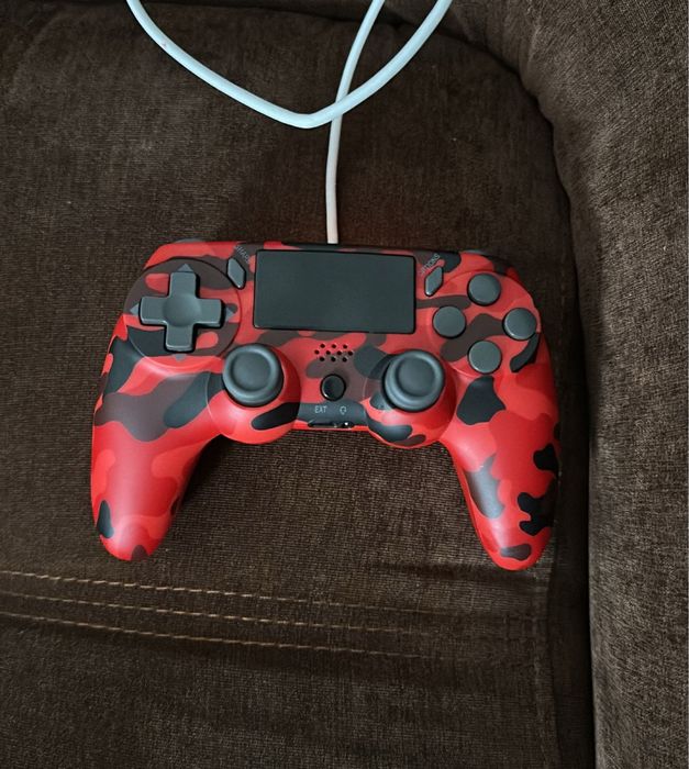 Плестейшн 4 (пульт )