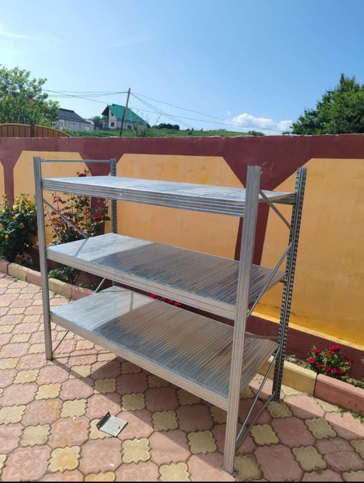 Rafturi metalice profesionale