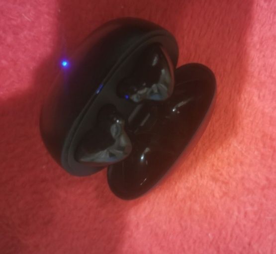 Căști cu Bluetooth