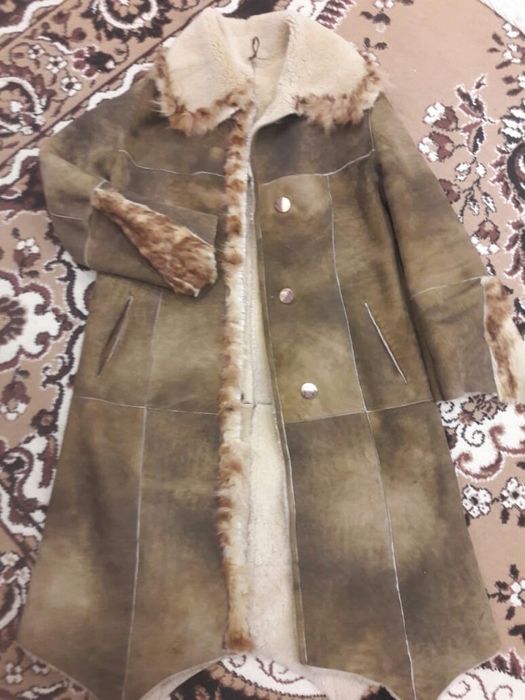 Натуральный дубленка коричневыми