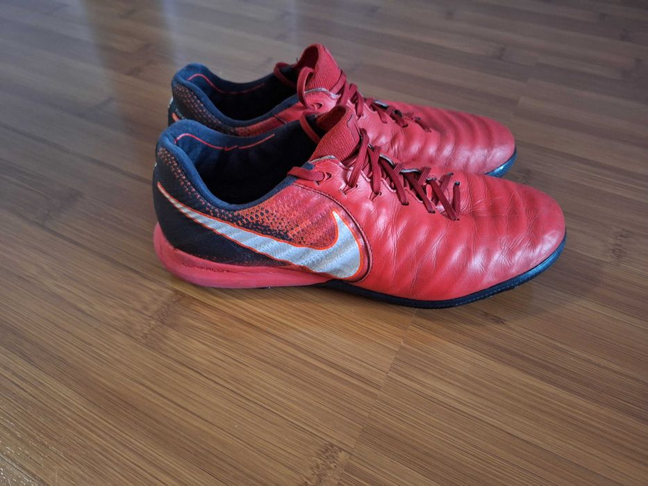 Футболни обувки Nike