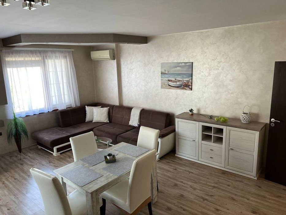 Двустаен апартамент, под наем, Лятно кино Тракия