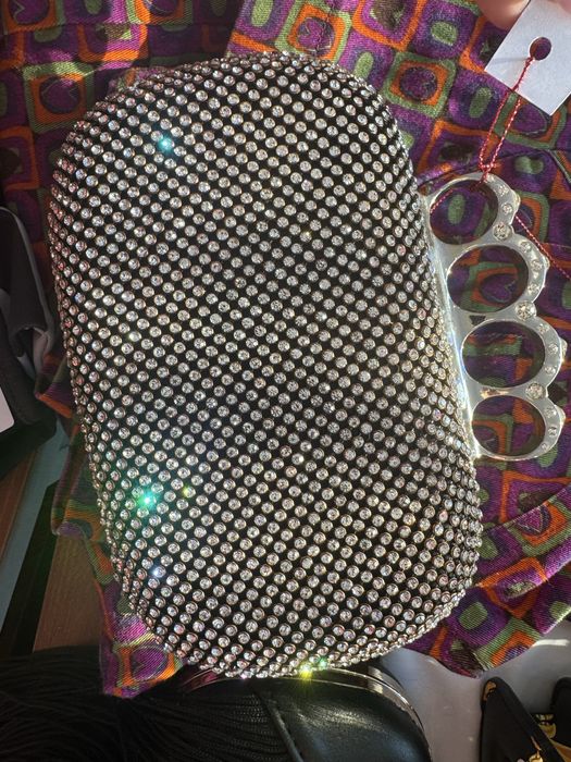 Дамска чанта, сребърен клъч