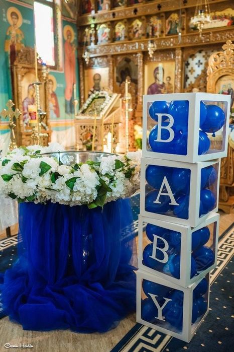 Închiriez decor cristelnita