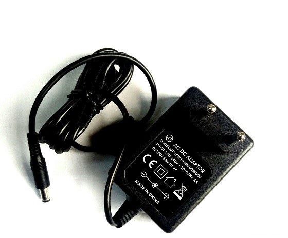 Adapator/Incarcator boxa Akai