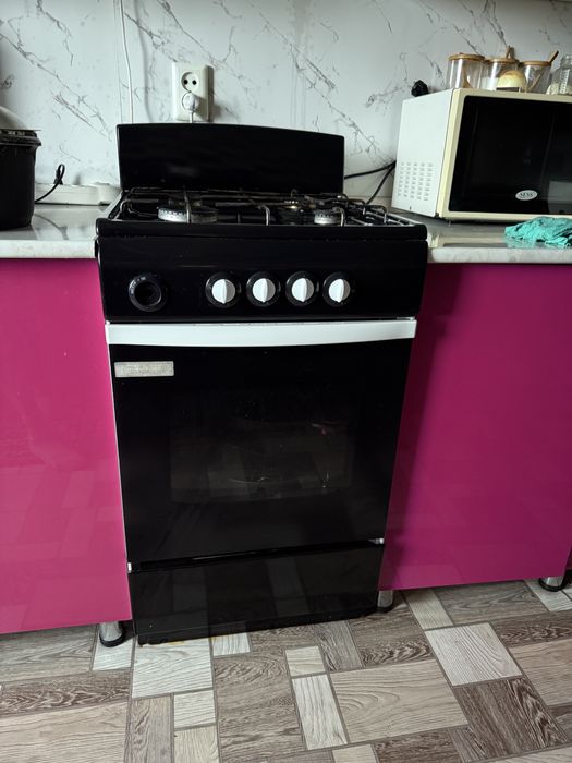 продается газовая плита