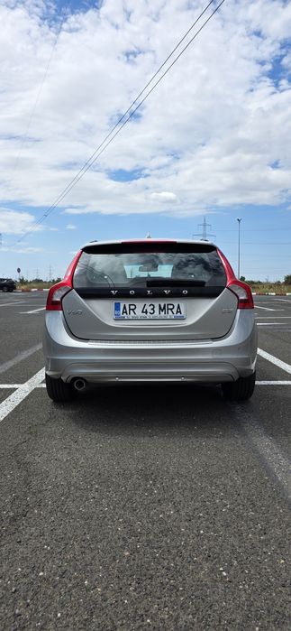 VOLVO V60 2014 — imagine 4