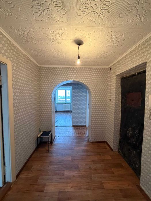 продается 4 ком квартира район Жазира