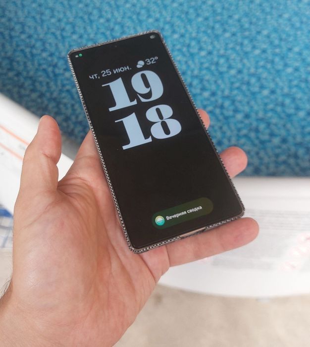 Продам почти новый Galaxy s25 ultra