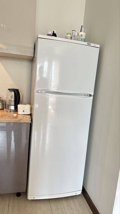 Холодильник в хорошем состоянии