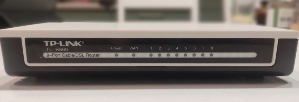 Продам роутер TP-LINK TL-SF1005D